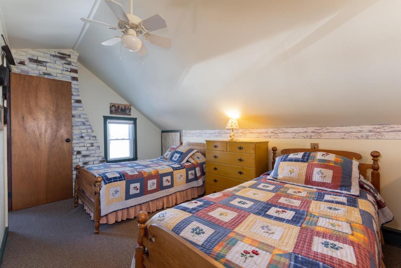 Saratoga Farmstead B&B 사라토가 스프링스 외부 사진