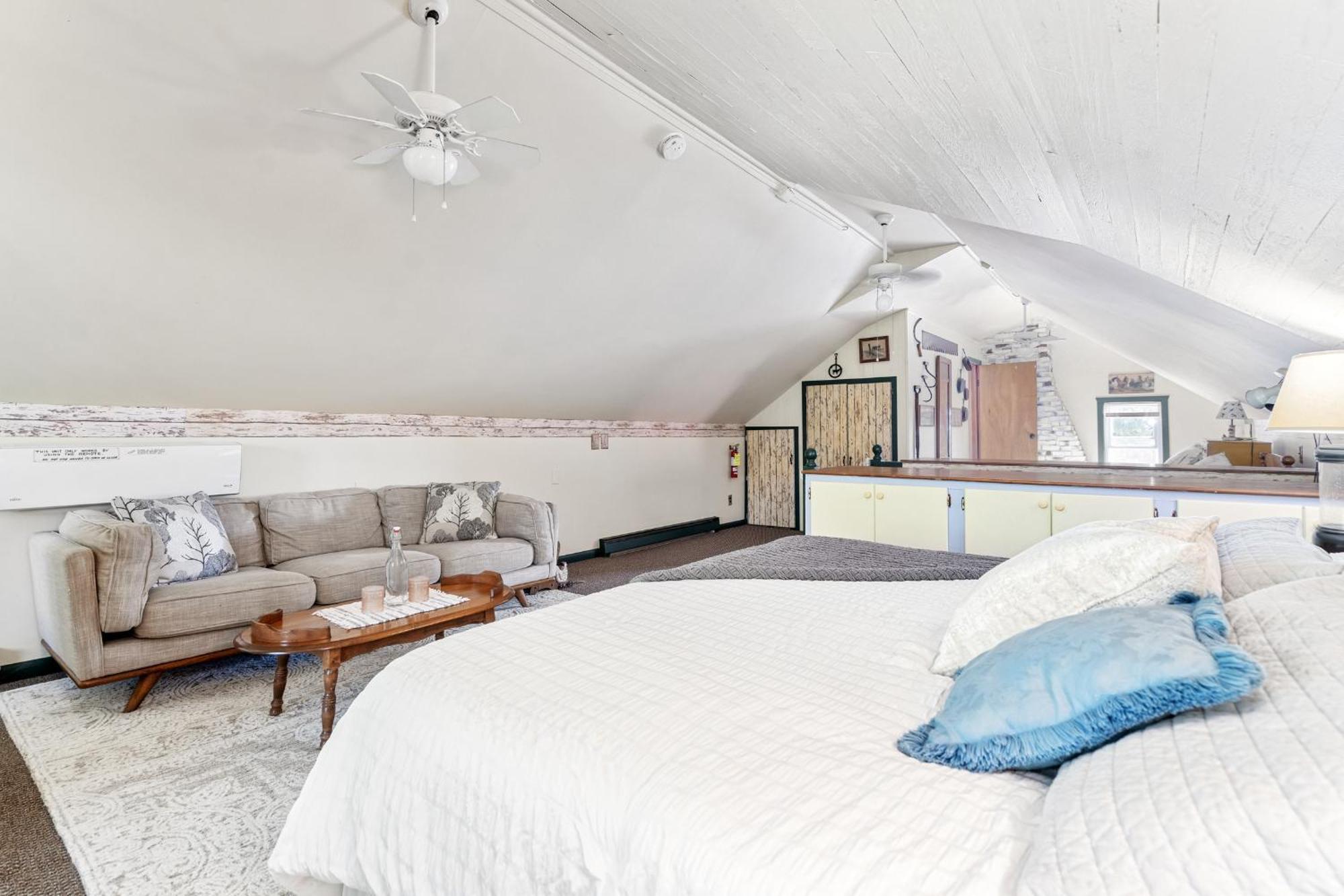 Saratoga Farmstead B&B 사라토가 스프링스 외부 사진