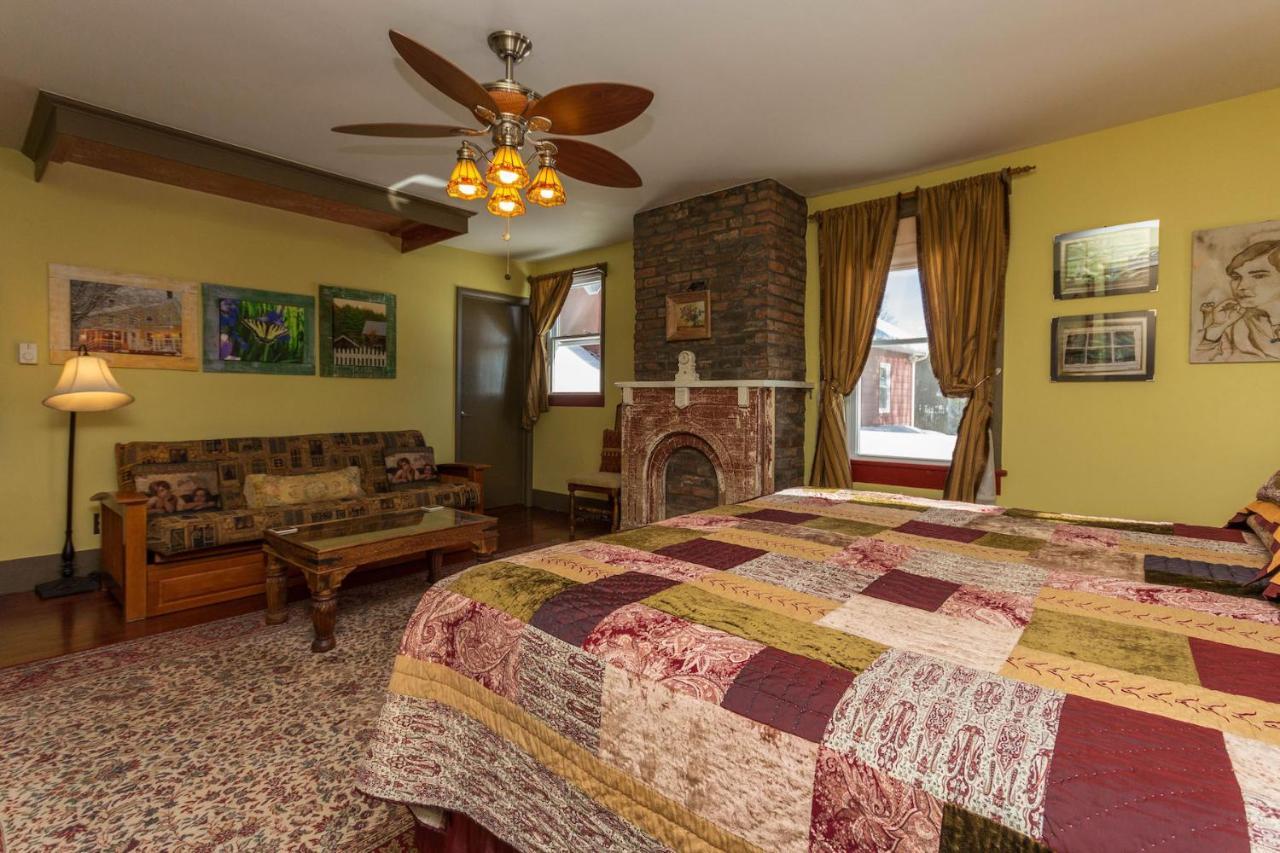Saratoga Farmstead B&B 사라토가 스프링스 객실 사진